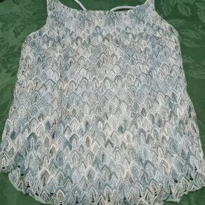 Uniquely patterned blue backless Pelican Cove top never worn size medium
